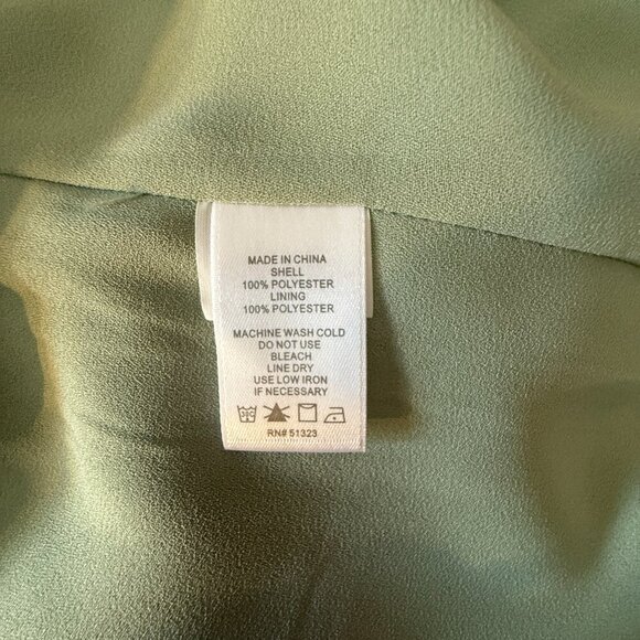 Women's L NWT 1. STATE. Smocked Mock Neck Dress Flutter Sleeve Mini - Picture 10 of 10